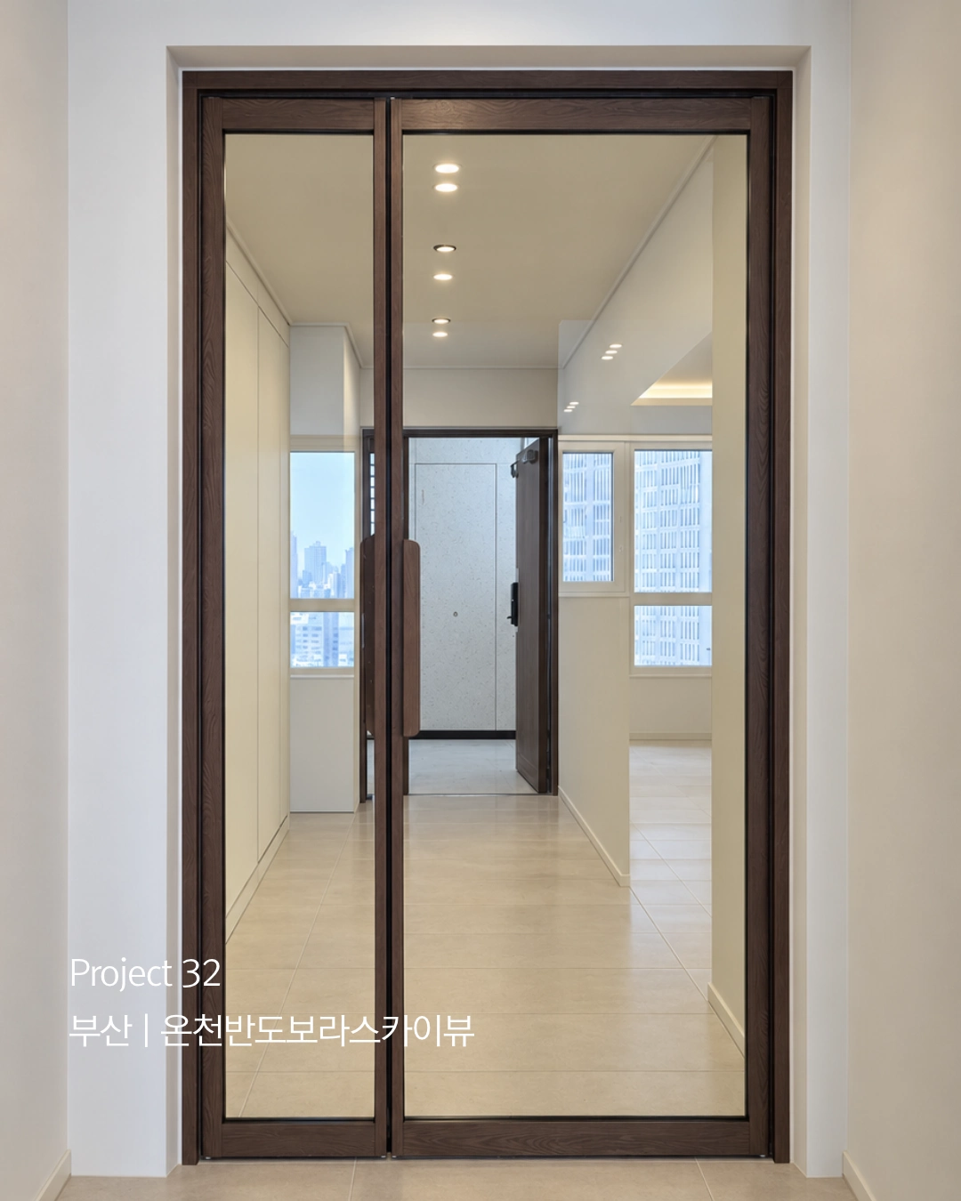 Project 32 부산 온천반도보라스카이뷰 양개형 비대칭 중문